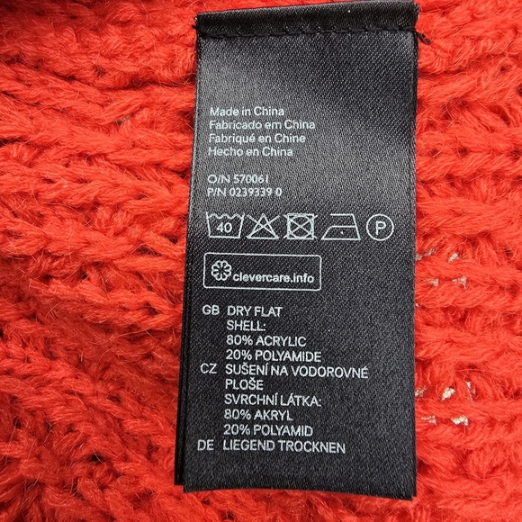 H&M Bold Red Knit Sweater - Picture 10 of 12